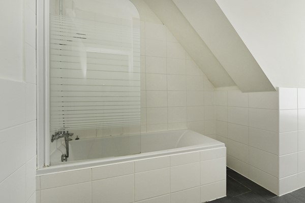 Medium property photo - Jan van Beersstraat 92, 2523 JZ Den Haag